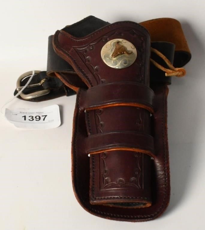 Lot 1397: Leather Bucheimer Belt with Holster B41-38