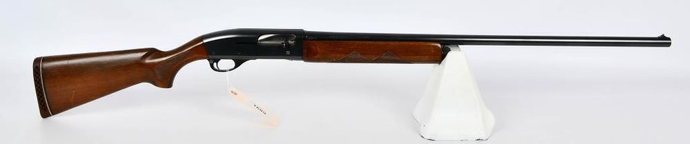 Lot 1689: Remington Model 11-48 Semi Auto Shotgun 12 Gauge