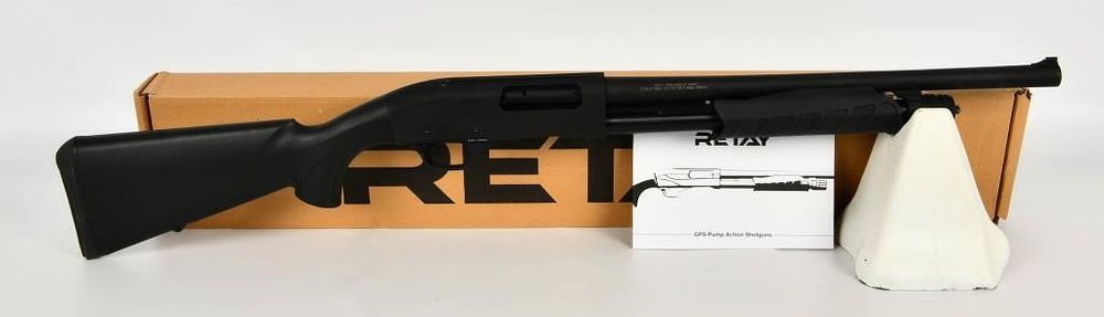 Lot 1695: Retay Arms GPS Tactical Shotgun 12 Gauge