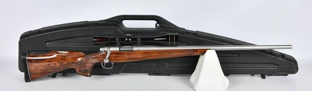 Lot 21: Custom Remington 700 Heavy Barrel .225 Win