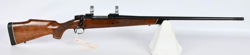 Lot 195: Winchester Model 70 Bolt Action Rifle .338 Win Mag