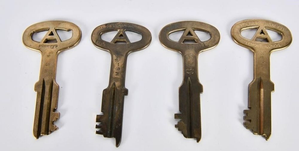 Lot 221: 4 Folger Adams Vintage Jail Cell Keys
