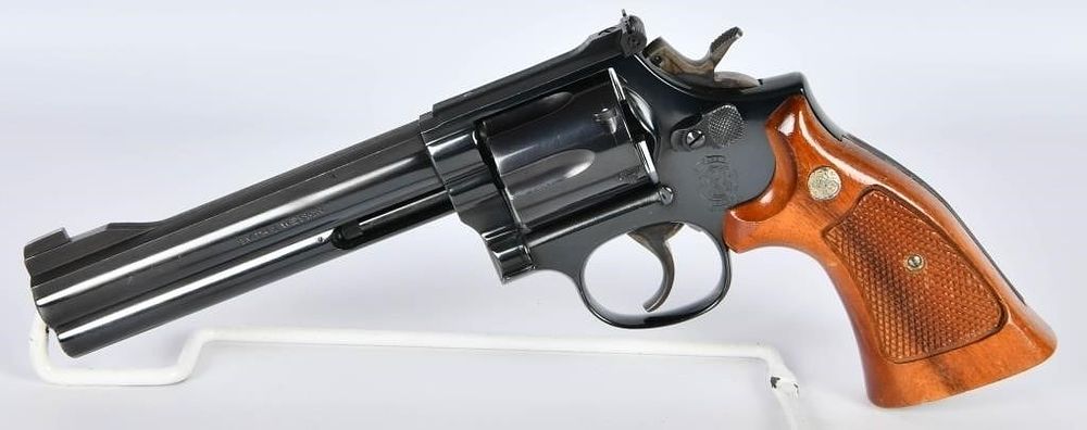 Lot 234: Smith & Wesson Model 586 .357 Combat Magnum