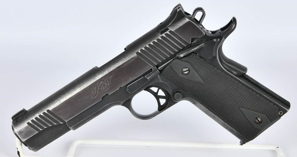 Lot 426: Kimber Classic Custom 1911 Pistol .45 ACP