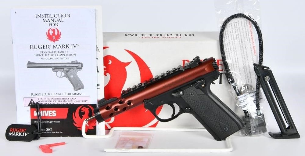 Lot 438: Ruger Mark IV 22/45 Lite Semi Auto .22 Pistol