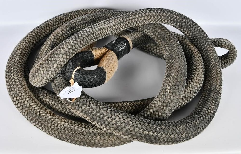 Lot 482: Bubba Extreme 2" x 30' Recovery Rope