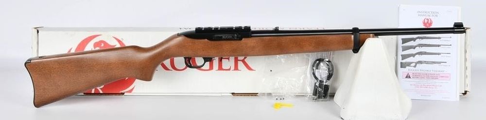 Lot 519: NEW Classic Ruger 10/22 Semi Auto Carbine Rifle