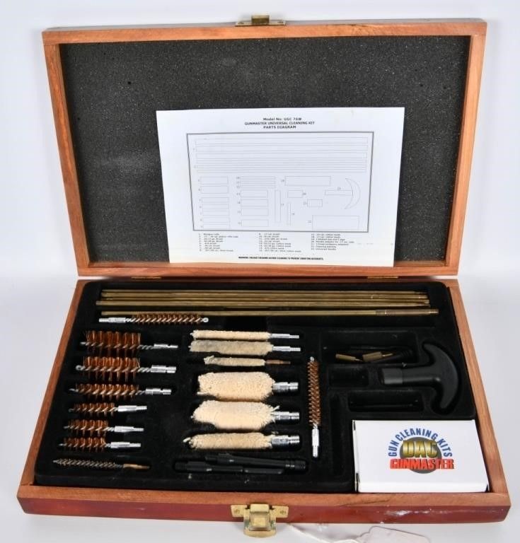 Lot 542: Gunmaster Universal Cleaning Kit