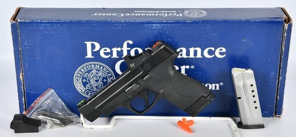 Lot 1065: Smith & Wesson M&P Performance Center Shield