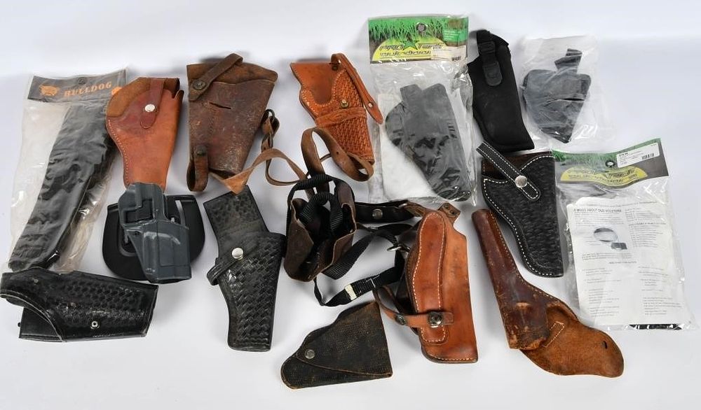 Lot 1076: Large Lot of Various Style Holsters