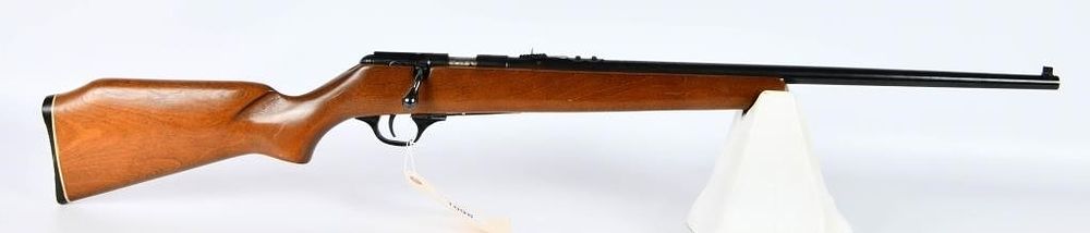 Lot 1098: Harrington & Richardson Plainsman Model 865 .22