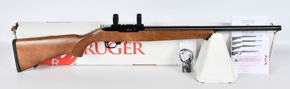 Lot 1140: NEW Ruger 10/22 Light Varmint Target .22 LR