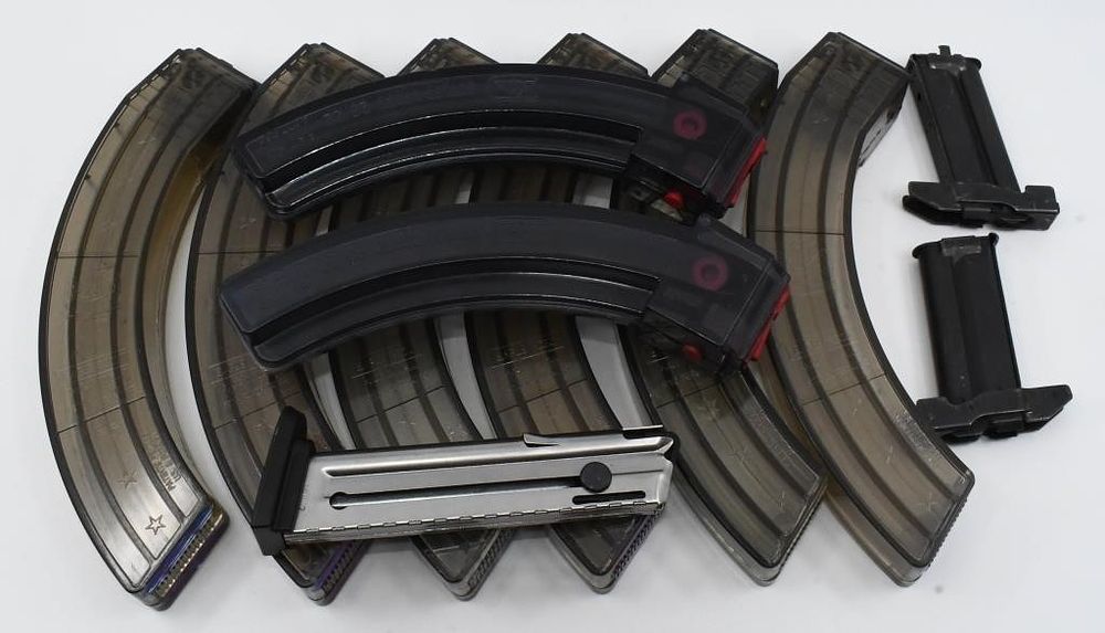 Lot 1157: Lot of 11 .22 LR Magazines Ruger 10/22 and More