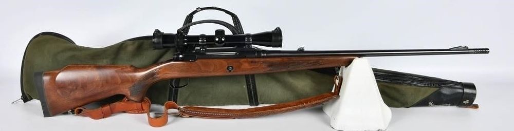 Lot 1176: LEFTY Savage Model 110 CL Series J Rifle .30-06