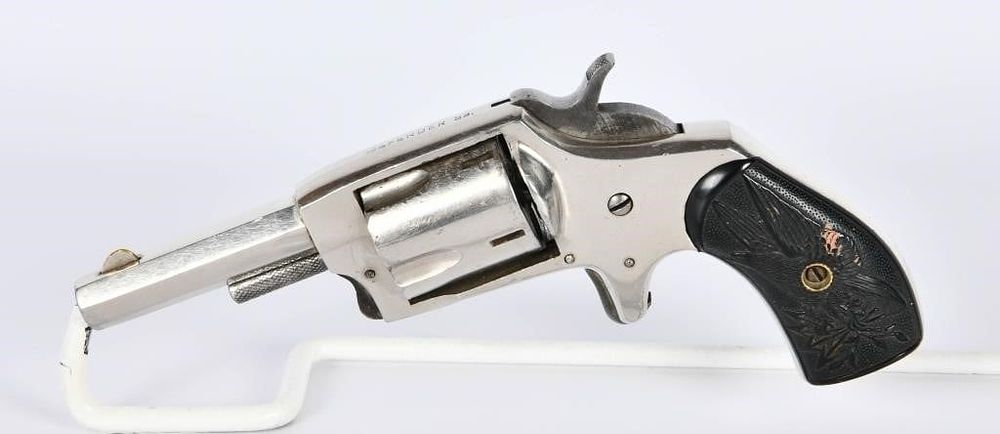 Lot 1263: Antique Iver Johnson Defender Revolver .32 Rimfire