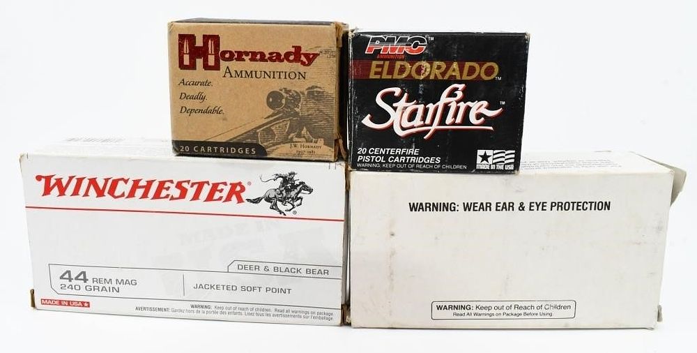 Lot 1303: 100 Rounds Of Mixed .44 Rem Mag Ammunition