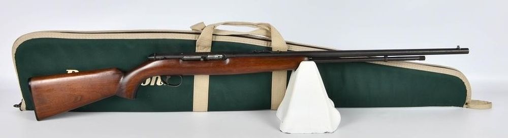 Lot 1338: Remington Model 550-1 Rifle .22 S, L, LR