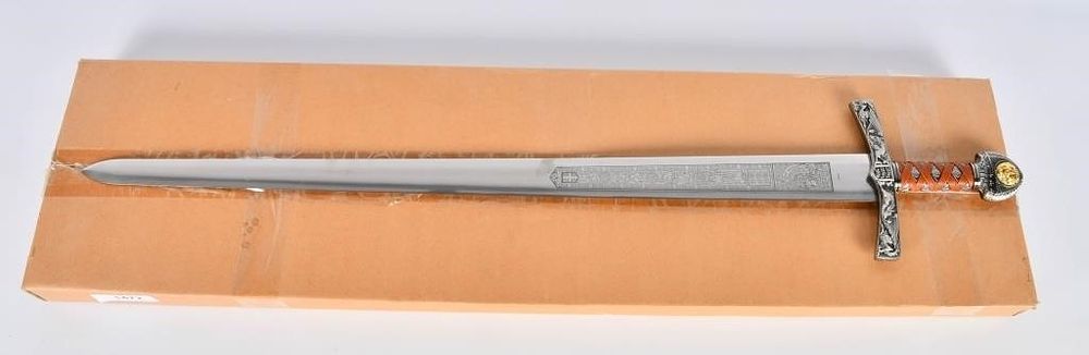 Lot 1472: New In Box Dragon Design Fantasy Sword