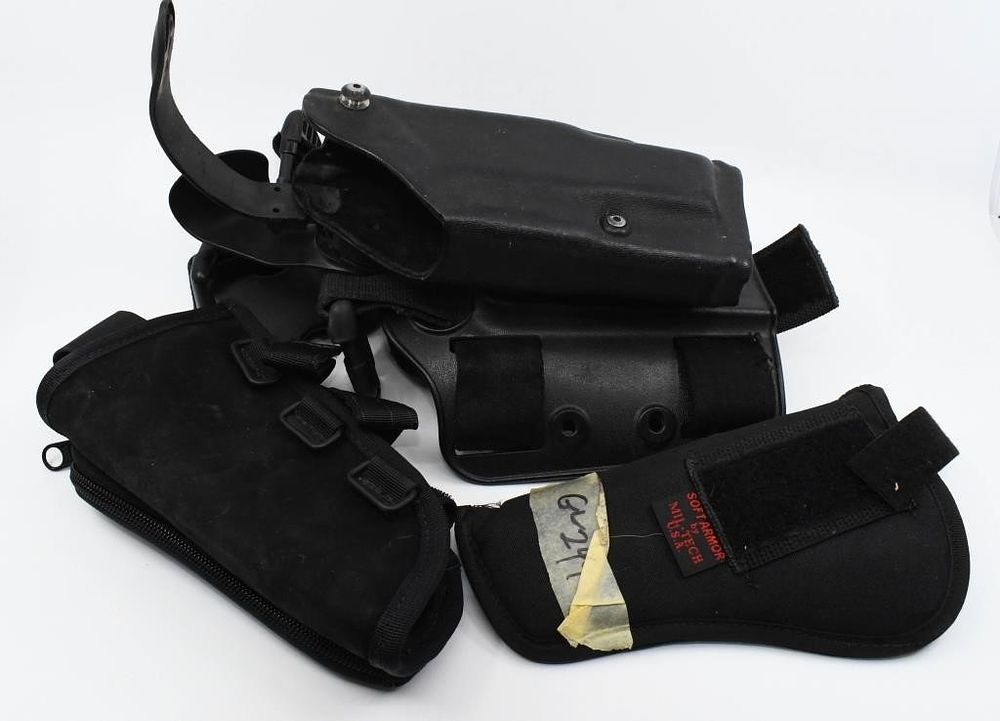 Lot 1496: Safariland Tactical Leg Holster W/ Side Holster