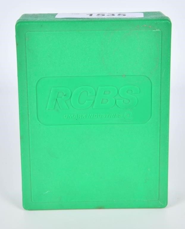 Lot 1535: RCBS Reloading Dies For 6mm Rem Cartridges