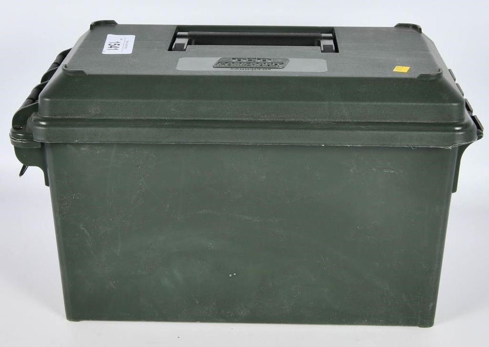 Lot 1541: MTM Case Gard Large Plastic Ammo Can