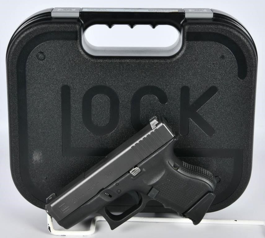 Lot 1569: Glock 26 Gen 4 Semi Auto Pistol 9MM