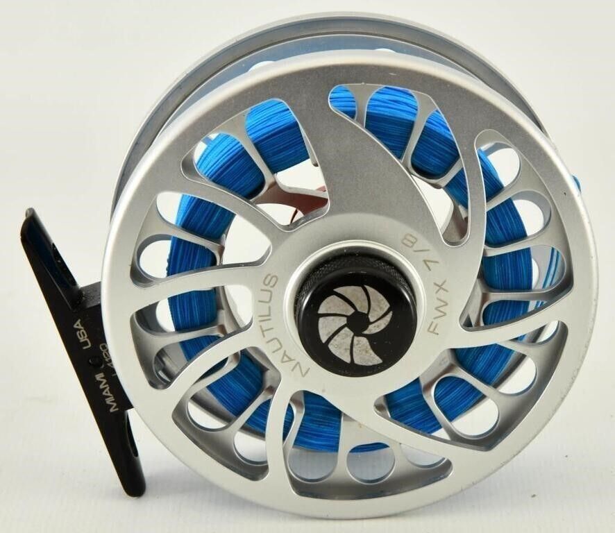 Lot 1570: Nautilus FWX 7/8 L4120 Fly Fishing Reel