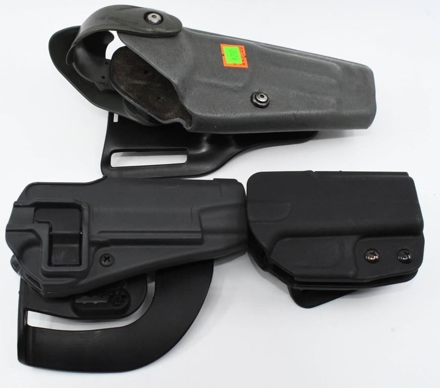 Lot 1616: 2 Beretta 92 Holsters & 1 Glock 43 Holster