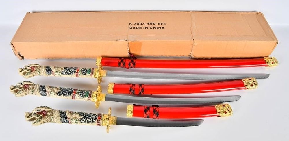 Lot 1652: NIB Dragon Design 3 Piece Fantasy Sword Set