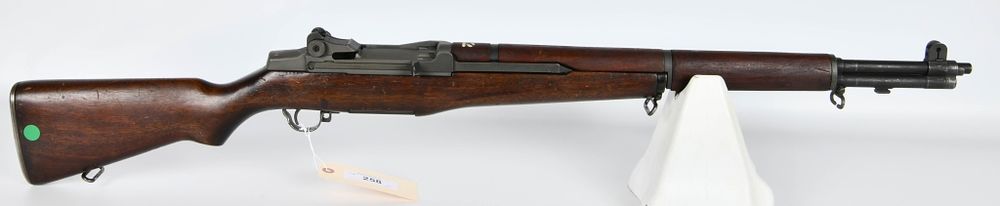 Lot 258: U.S. Springfield M1 Garand Rifle .30-06