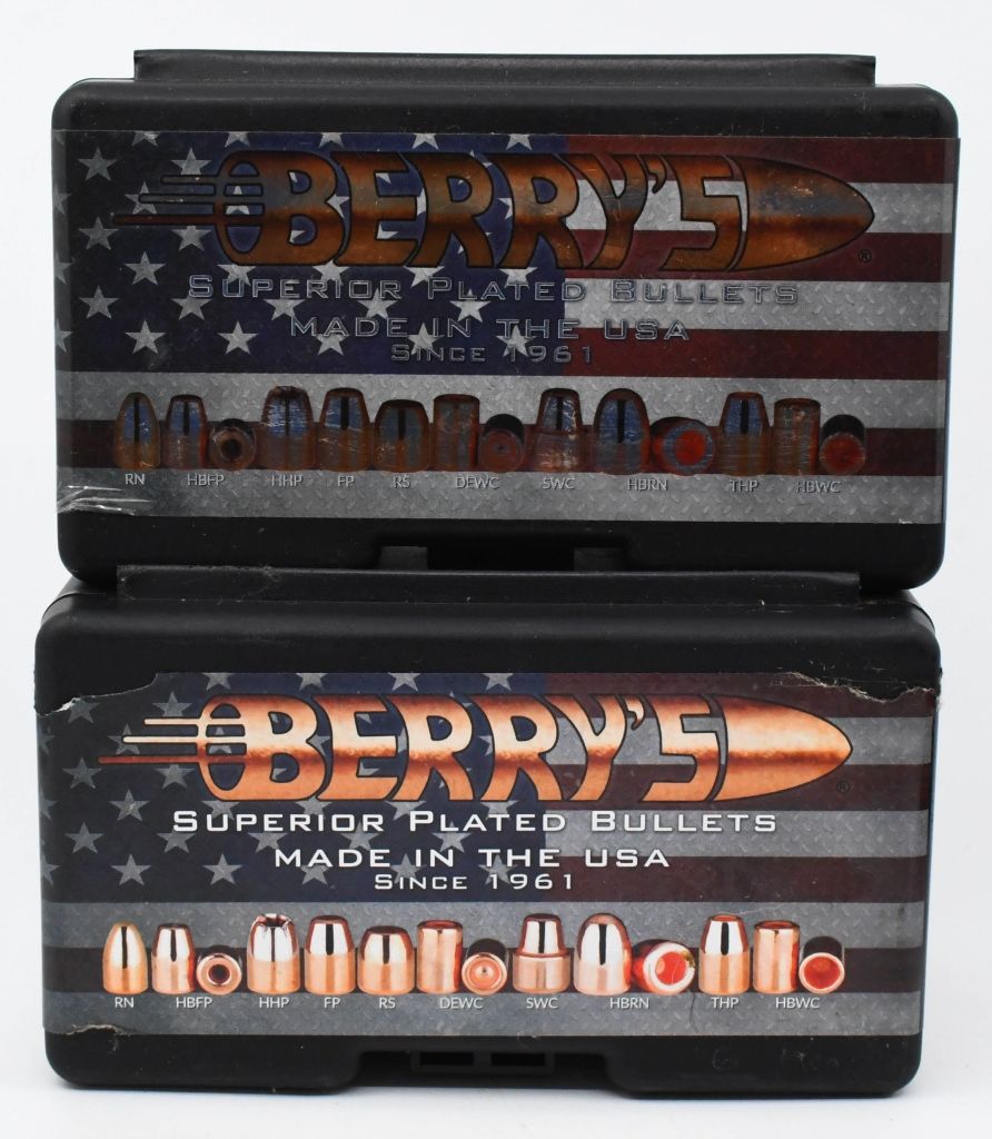 Lot 297: 500 Count of Berry's 9mm 124 Grain Bullet Tips