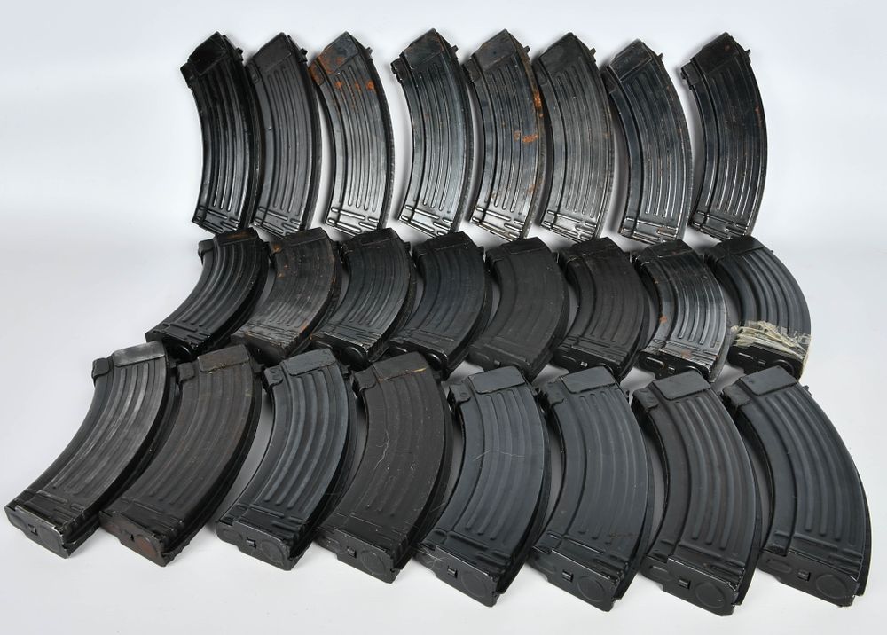 Lot 368: (24) CHINESE SURPLUS AK-47 30rd MAGAZINE