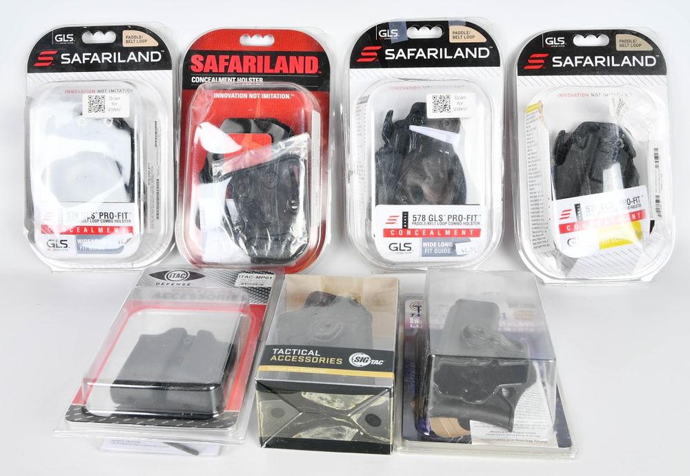Lot 452: Lot of various Holster in packages