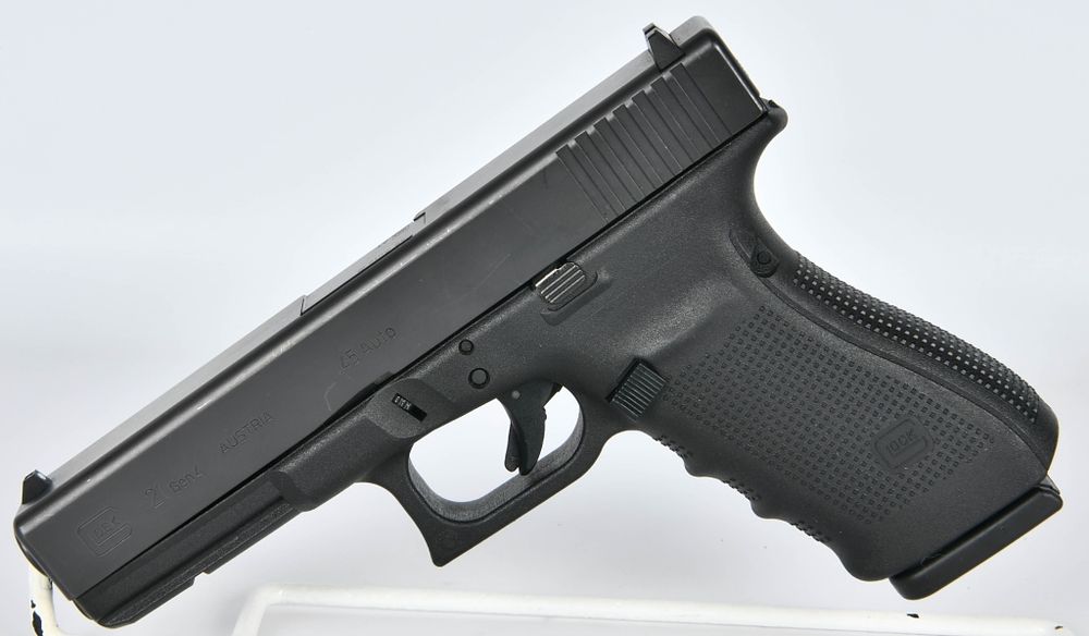 Lot 489: Glock 21 Gen 4 Semi Auto Pistol .45 ACP
