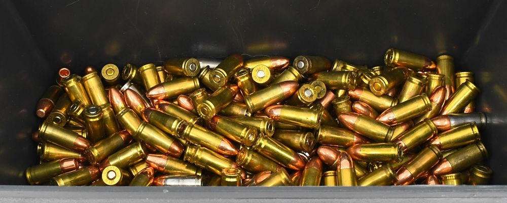 Lot 571: 500 Rounds Of Mixed 9mm Luger Ammunition
