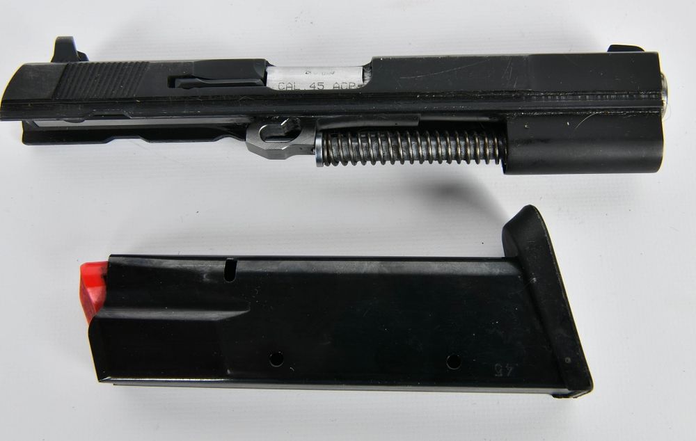 Lot 1058: Browning .45 ACP Upper Slide Assembly W/ Mag