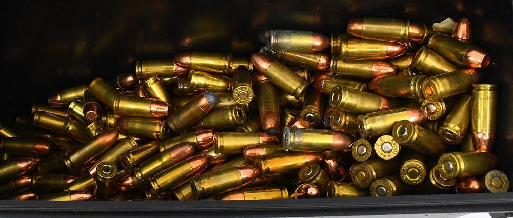 Lot 1060: 500 Rounds Of Mixed 9mm Luger Ammunition