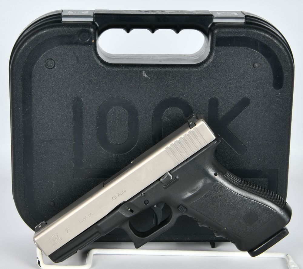 Lot 1068: Glock 21 Gen 4 Semi Auto Pistol .45 ACP