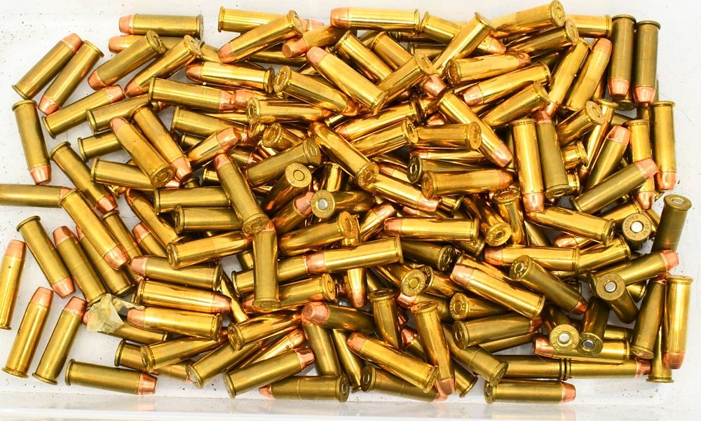 Lot 1117: 350 Rounds Of Winchester .38 SPL Ammunition
