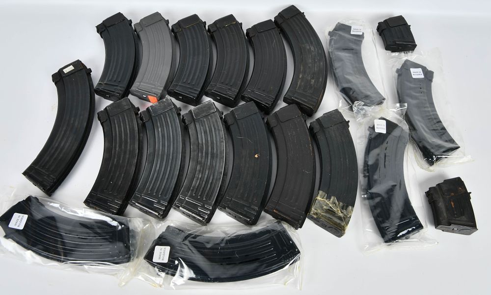 Lot 1187: (16) Norinco 30 Round AK47 Magazine – 7.62x39mm