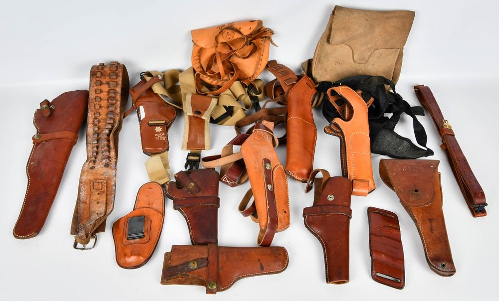 Lot 1211: Lot of various Leather Holsters, shoulder holster