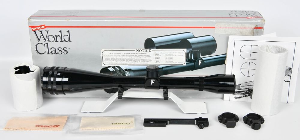 Lot 1214: Tasco World Class 36x44mm Silhouette Riflescope