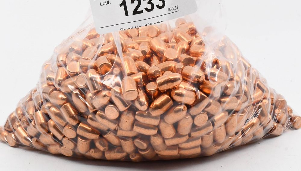 Lot 1233: 1000 Count Of CMJ Restrike .40/10 Bullet Tips