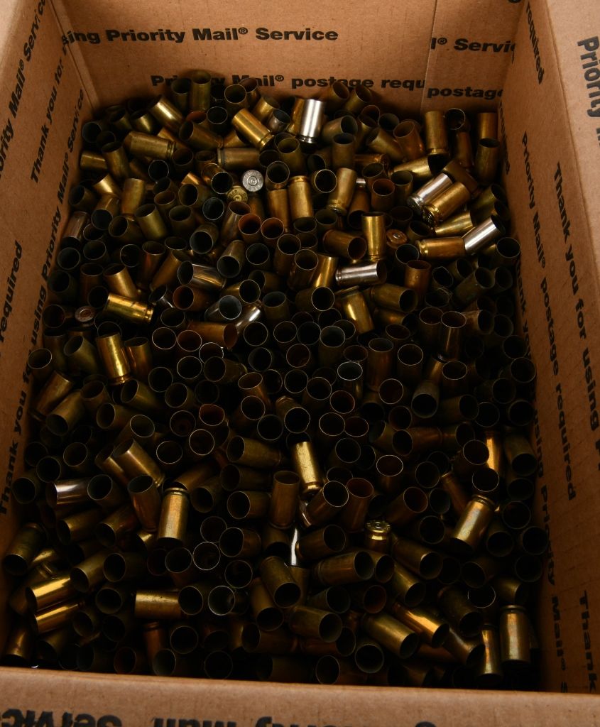 Lot 1416: 11 Lbs Of Mixed .40 S&W Empty Brass Casings