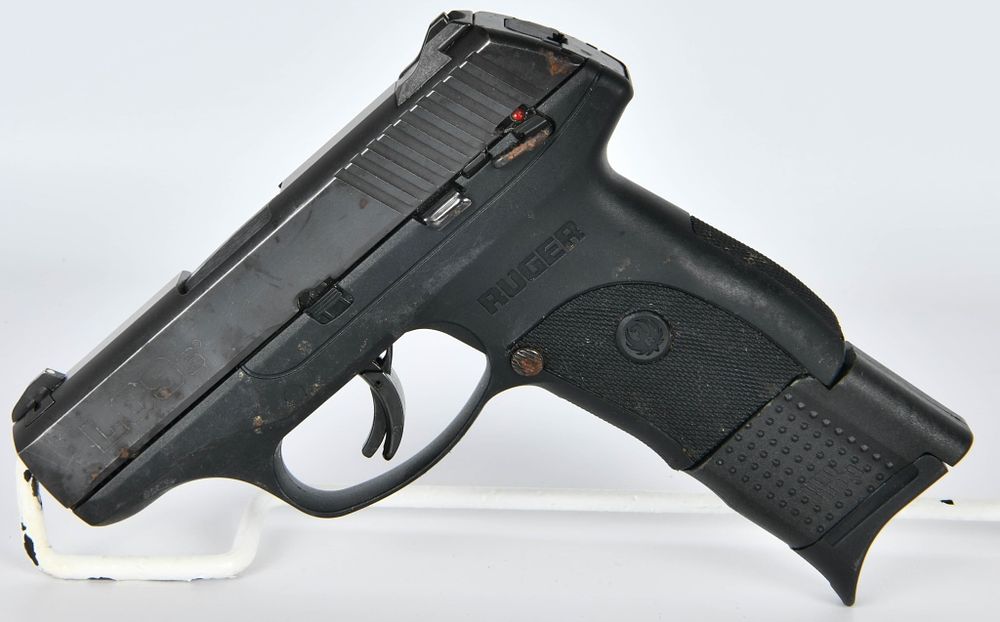 Lot 1464: Ruger LC9s Semi Auto Pistol 9MM