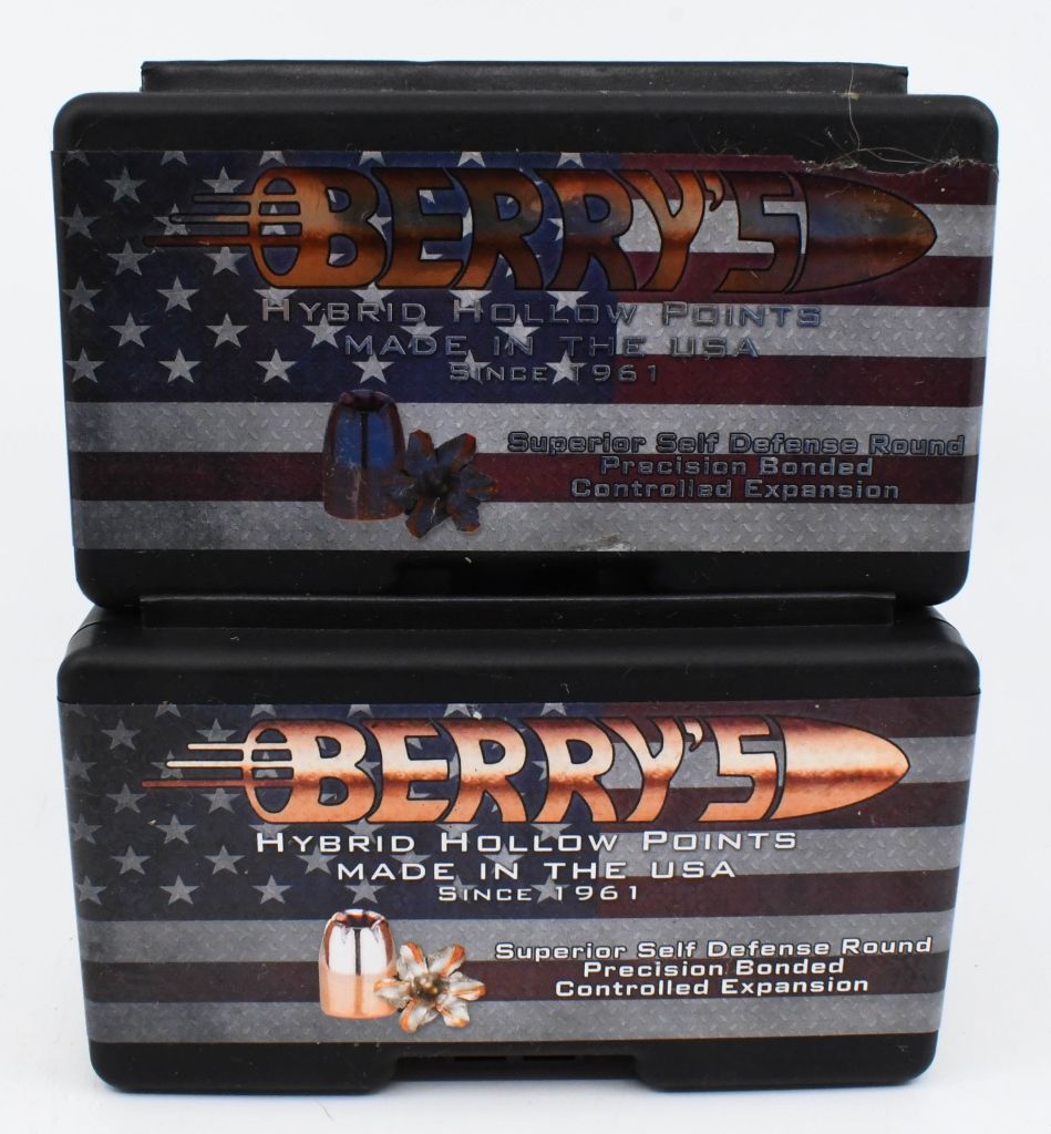 Lot 1473: 500 Count of Berry's 9mm 124 Grain Bullet Tips