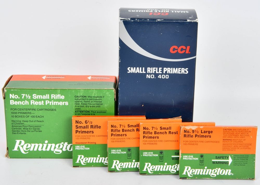 Lot 1484: 2350 Small Rifle Primers & Bench Rest Primers