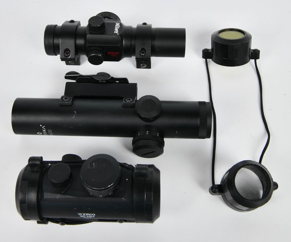 Lot 1598: 3 Various Branded Red Dot Scopes
