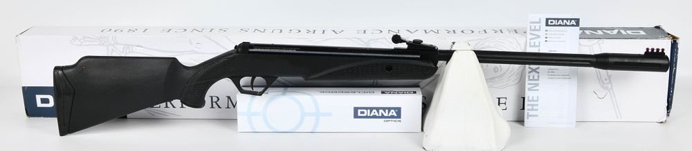 Lot 71: NIB Diana Twenty One FBB 4.5mm Air Rifle