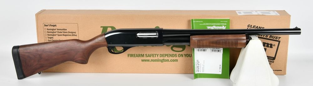 Lot 75: Remington 870 Police Magnum 12 Ga Pump Shotgun